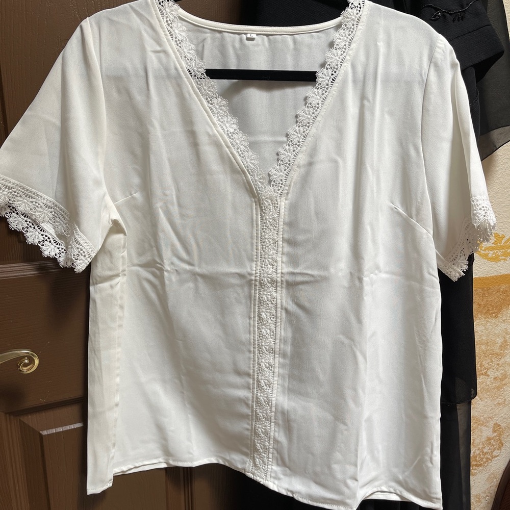 Shein white blouse L NEW